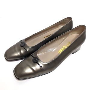 Salvatore Ferragamo Metallic Shoes | Size 8 2A
